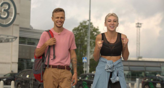 Новый Ведущий Шоу «Орел И Решка» Путешествует С Динозавром, Играет На  Укулеле И Не Умеет Плавать | Inter